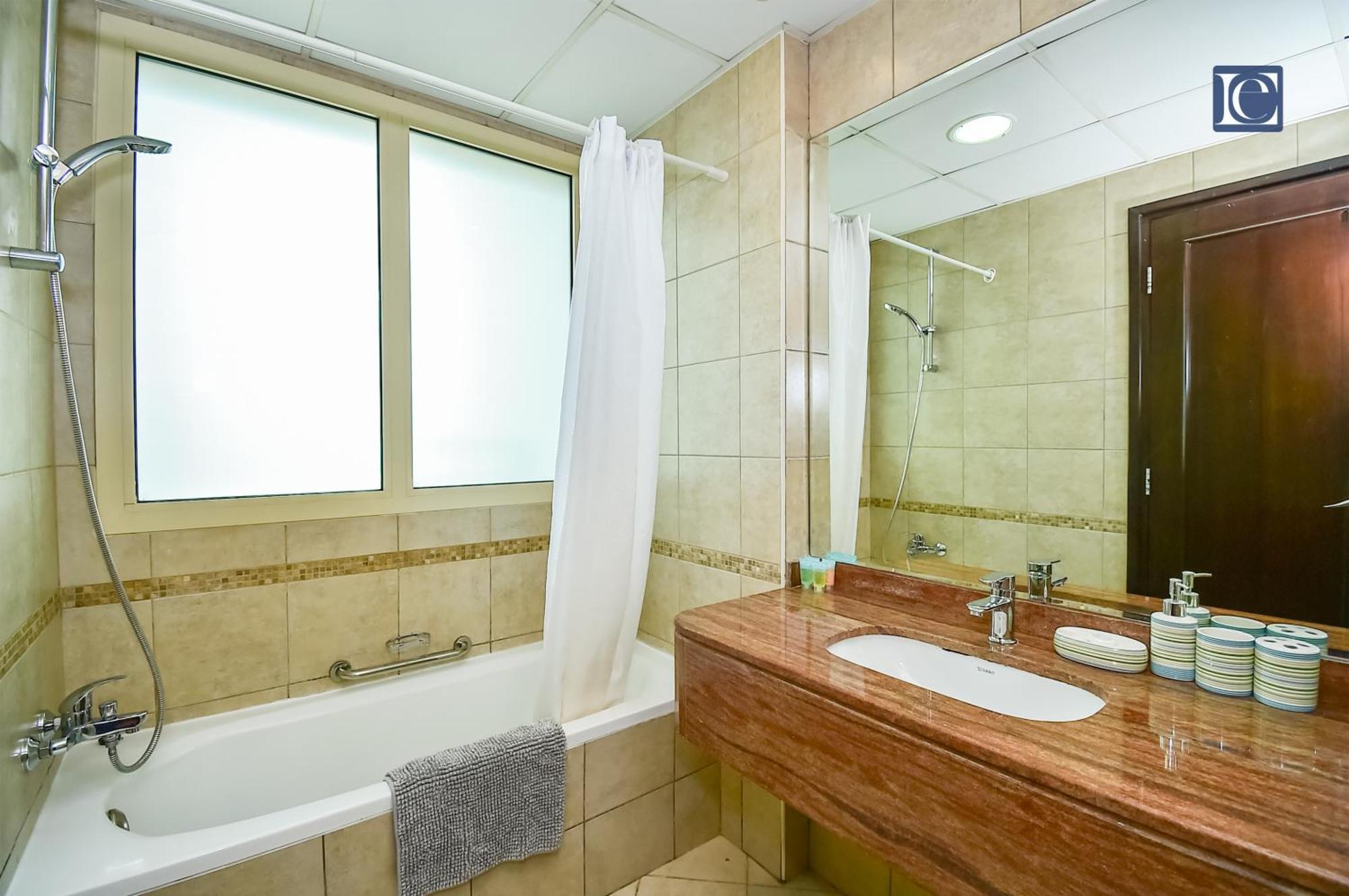 Luxury Escapes - Furnished Studio With Balcony In Royal Oceanic Dubai Exterior foto