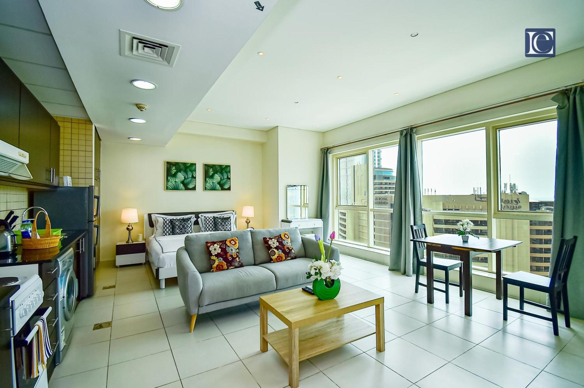 Luxury Escapes - Furnished Studio With Balcony In Royal Oceanic Dubai Exterior foto